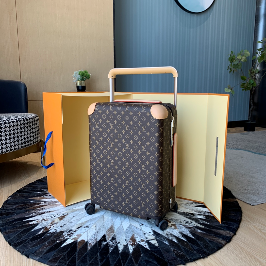 Louis Vuitton LV Horizon 55 Luggage