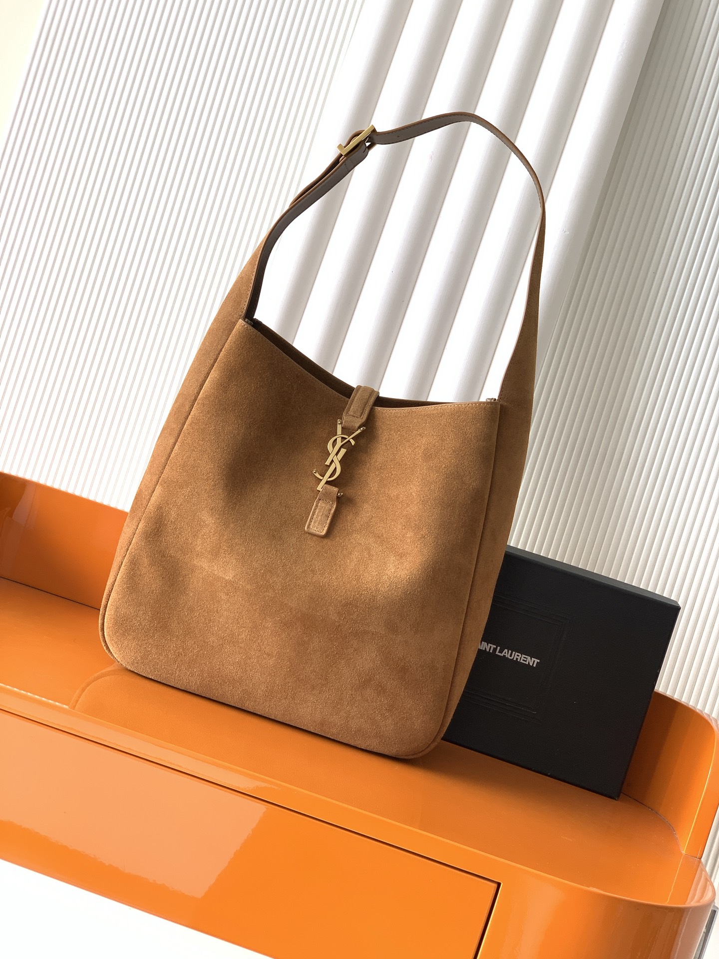 Saint Laurent Caramel Suede LE 5 À 7 Large Bag 753837