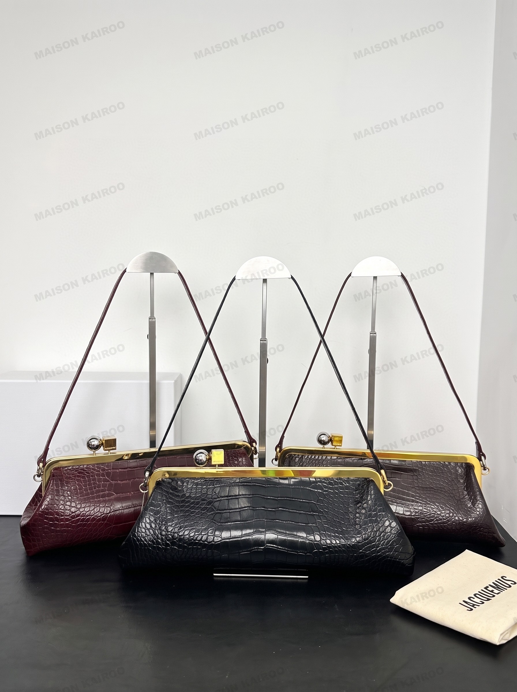 Jacquemus La Pochette Salon Croc Embossed Leather Metallic Frame Clasp Clutch Hobo Shoulder Bag - KAIROO