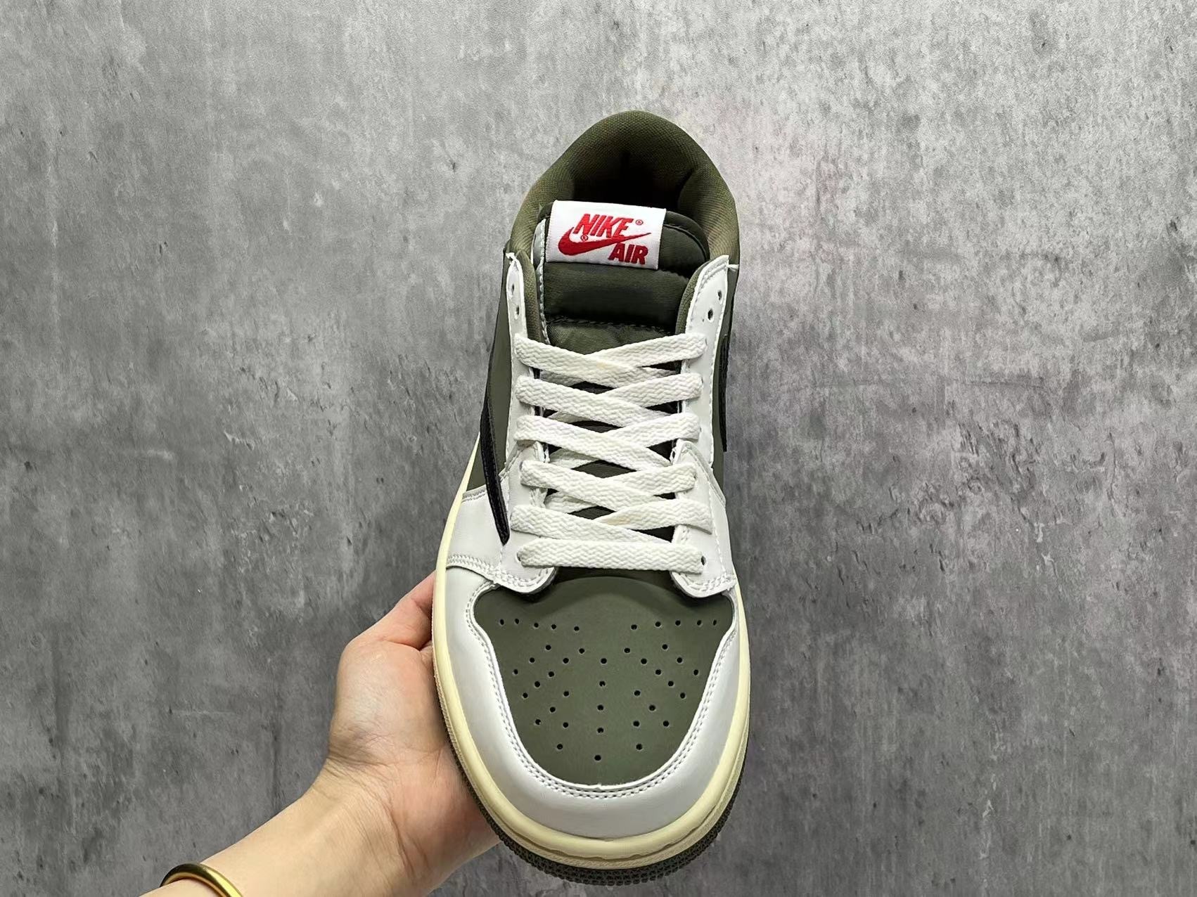 2025-26 AJ1 US Men's Sizes6 to 11 in half sizes  Green Low cut Inverted Hook Shoes tianlong