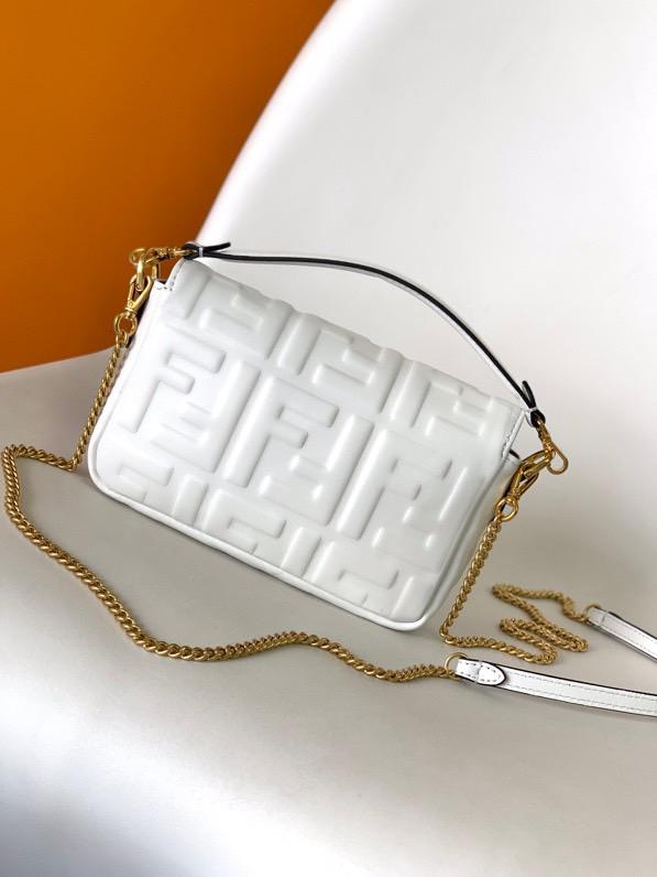 Fendi BAGUETTE White leather bag