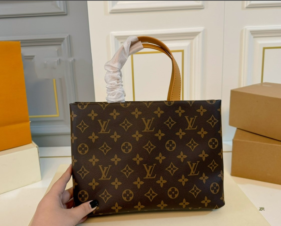 Louis Vuitton SHOULDER handbag
