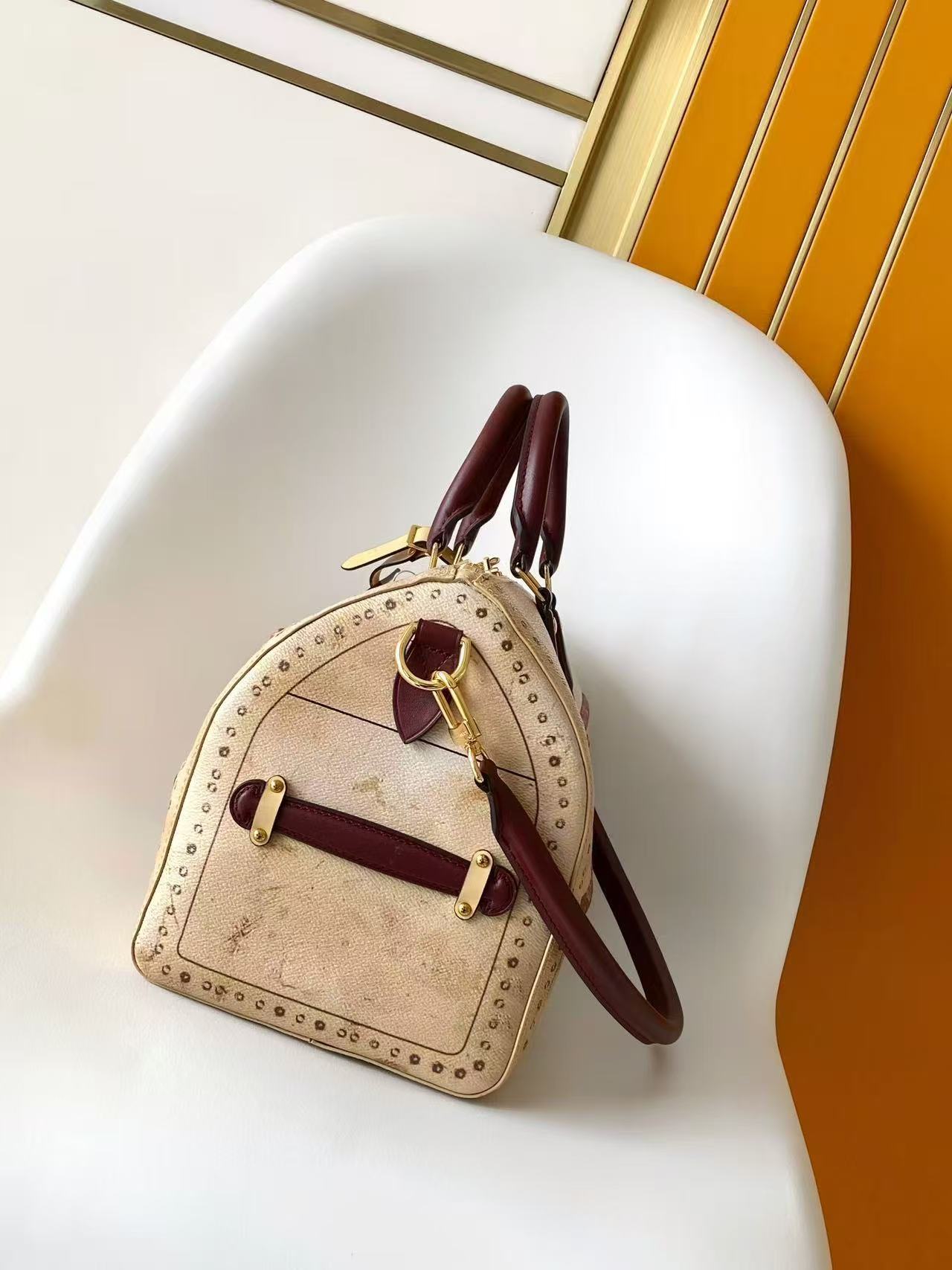 Louis Vuitton LV SPEEDY SOFT 30 Bag