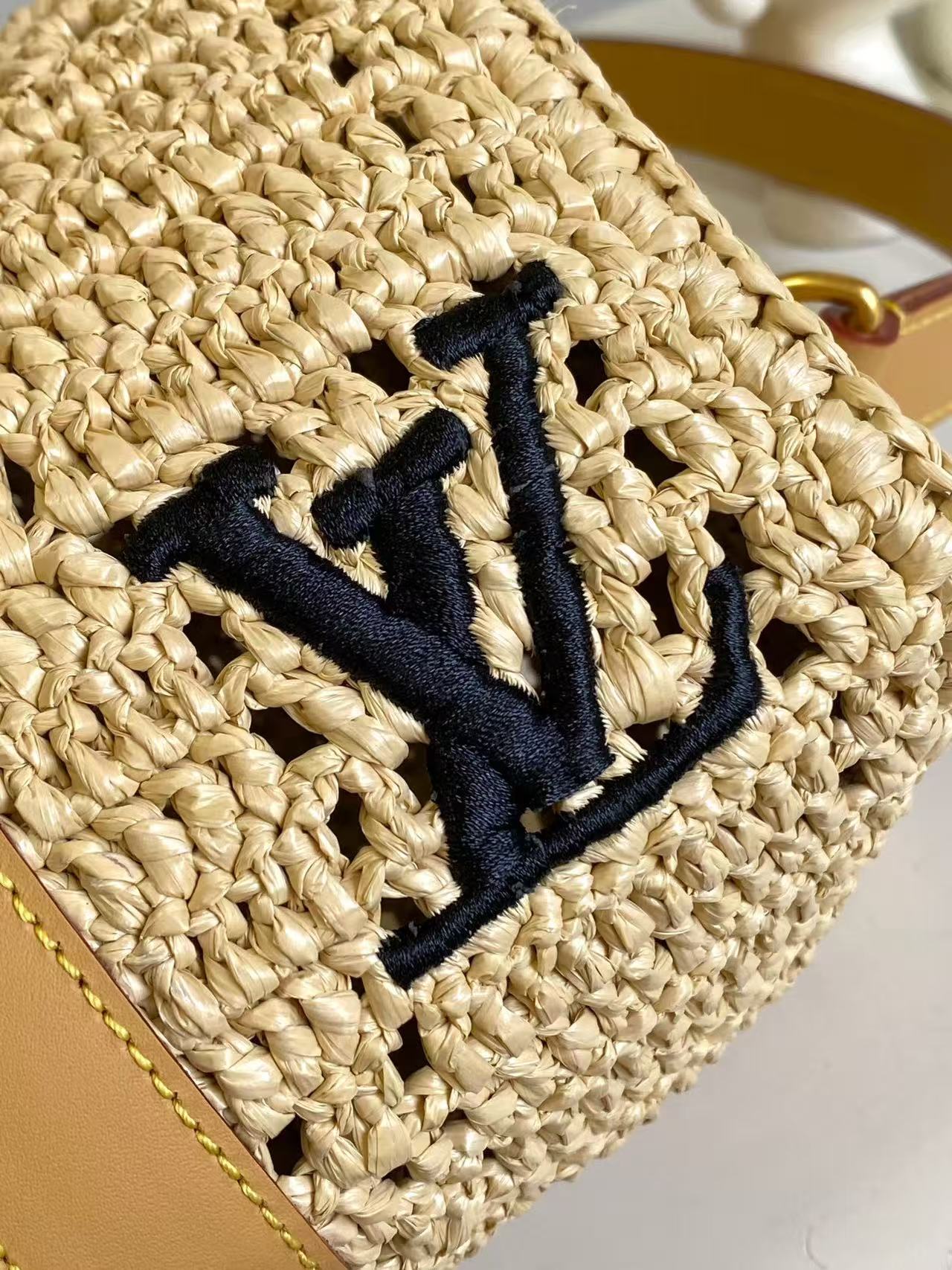 Louis Vuitton LV Keell Bandouli e re 25 handbag