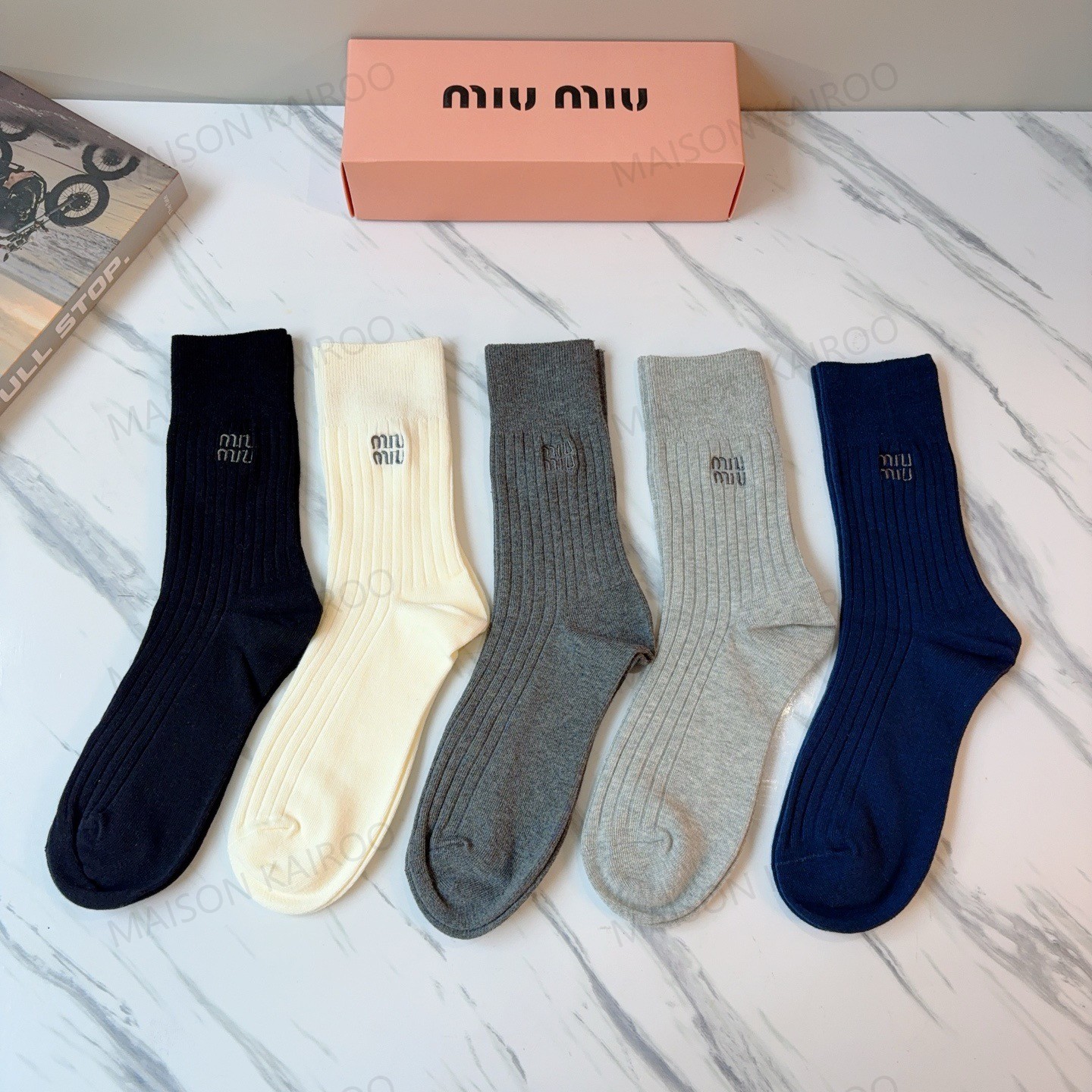 MIU MIU Socks 5-Pack - KAIROO