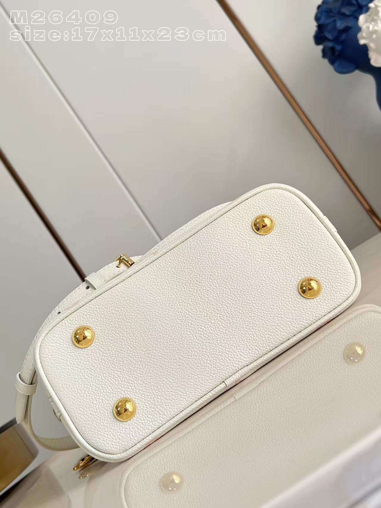 Louis Vuitton LV Alma BB handbag