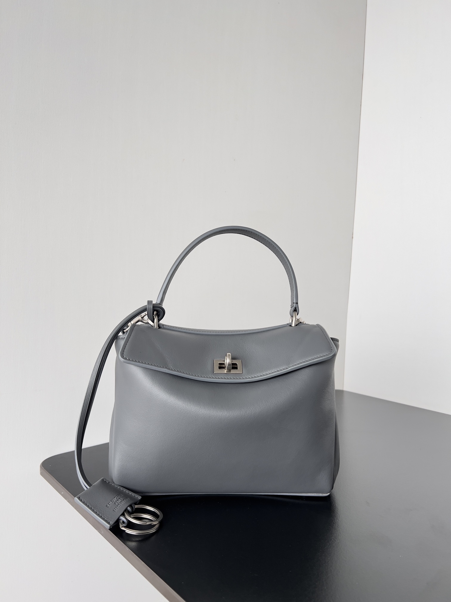 𝐁alenciaga Women's Rodeo Handbag Mini in Grey
