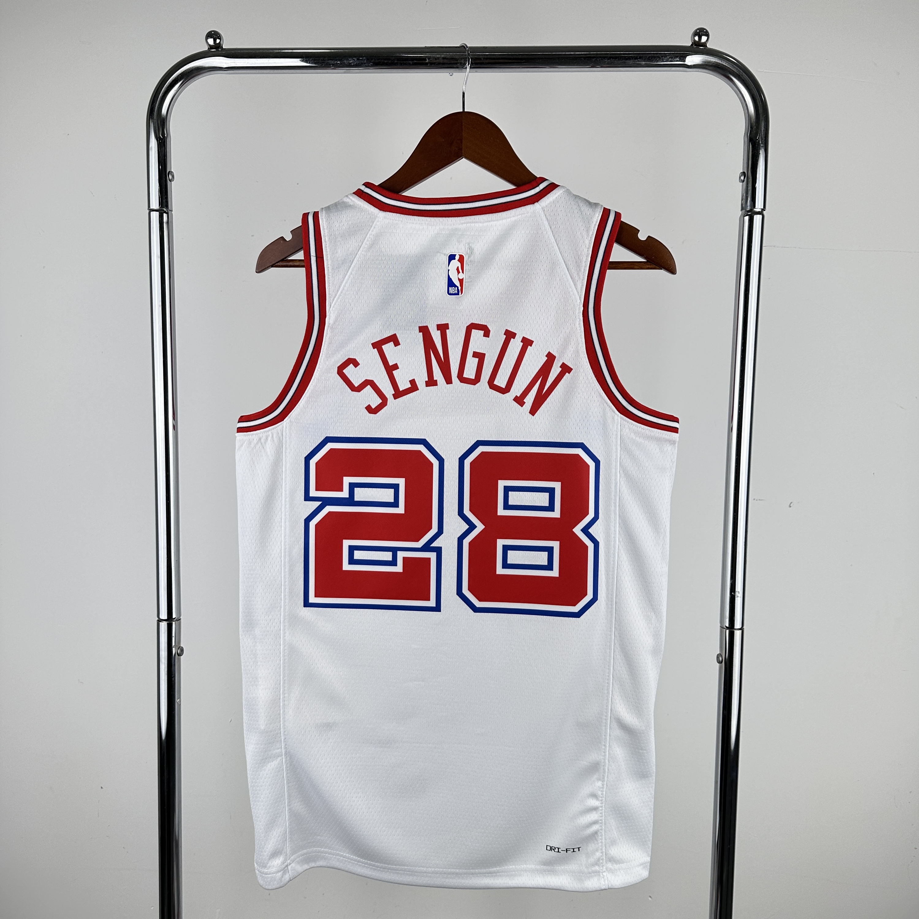 24 Season Rockets City Edition #28 SENGUN