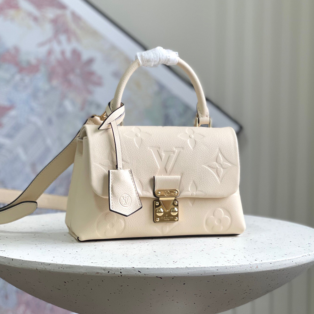 Louis Vuitton LV Madeleine BB M46008