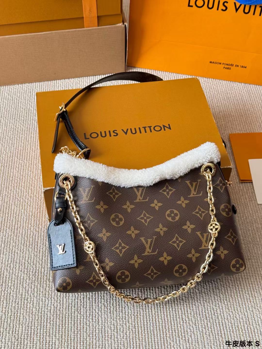 Louis Vuitton LV Carryall Teddy Wool Bag