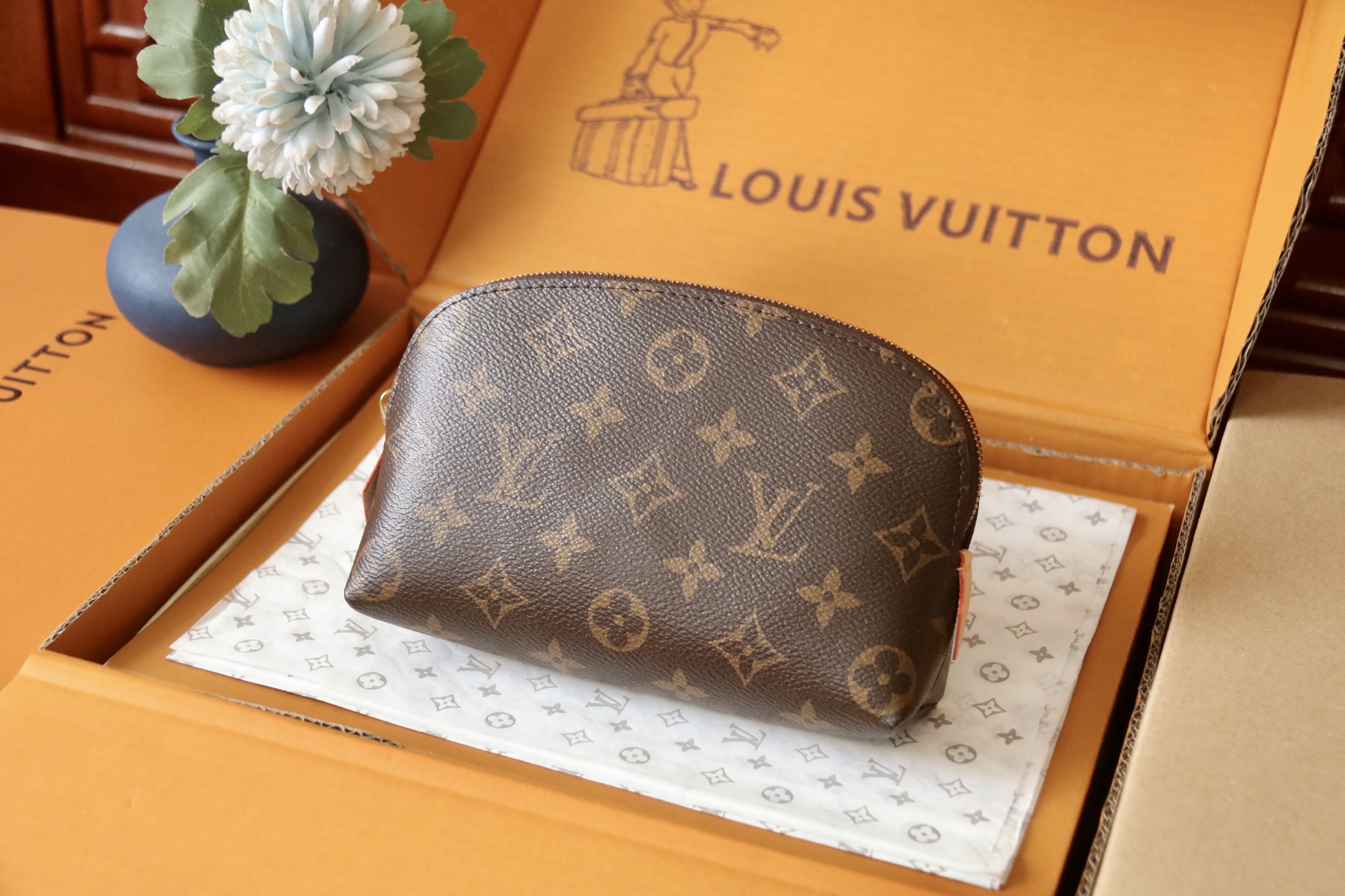 M47515 LV Monogram Canvas Pouchette PM