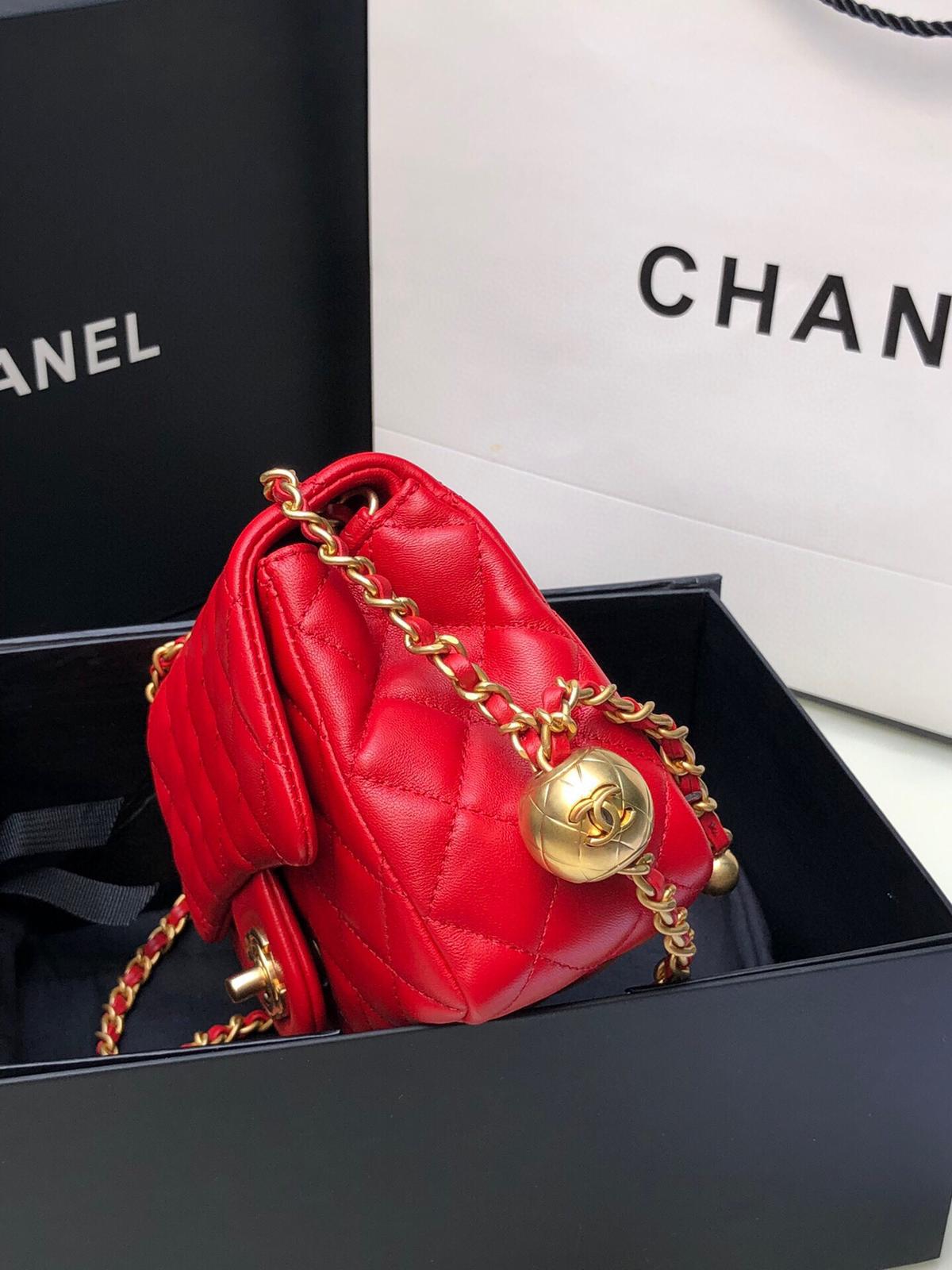 Chanel Metal ball crossbody bag AS1787