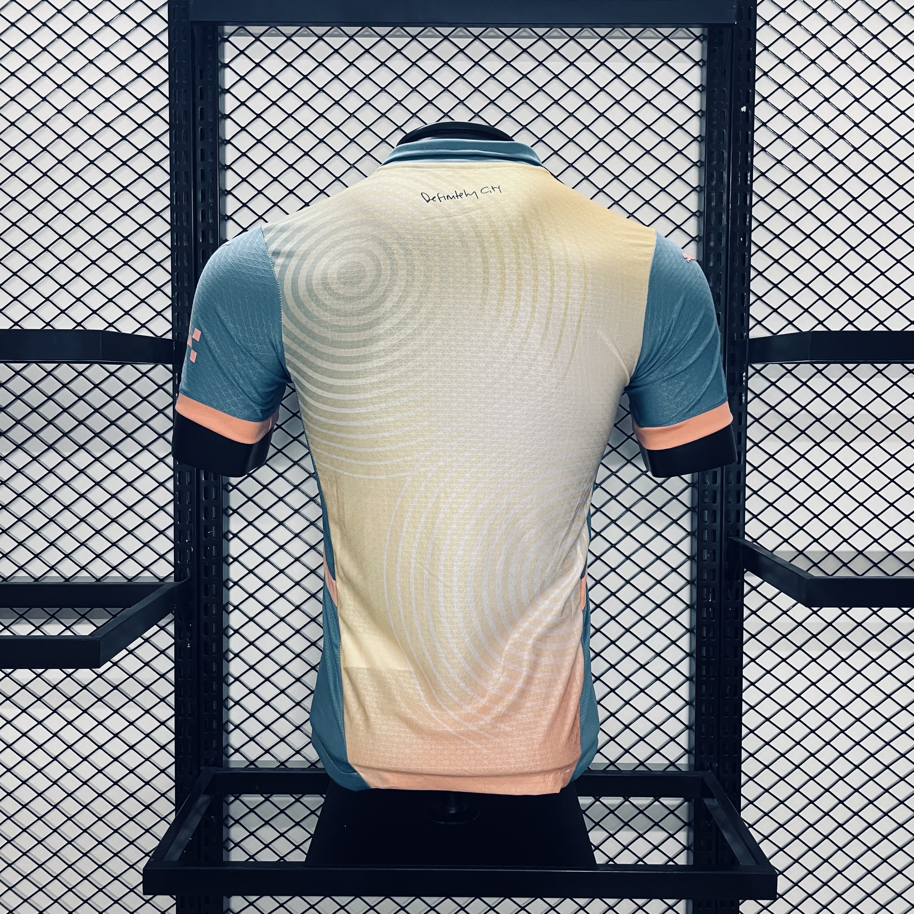 Player Version Manchester City 'Definitely City' 2024/25