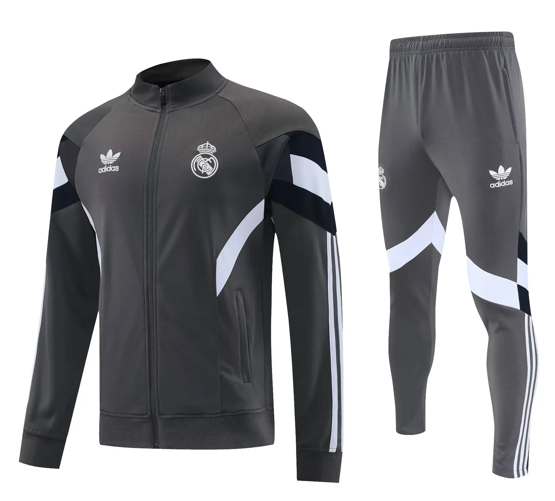 Real m@drid  suit