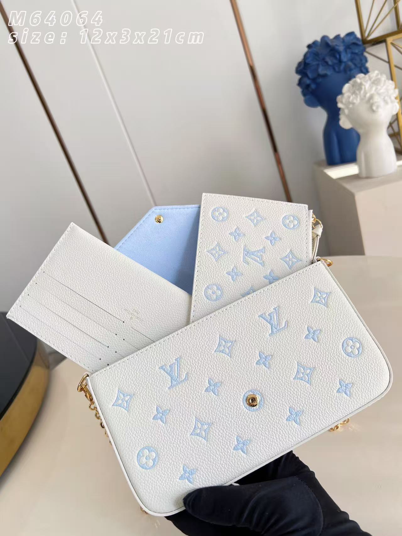 Louis Vuitton LV Pochette F é licie handbag