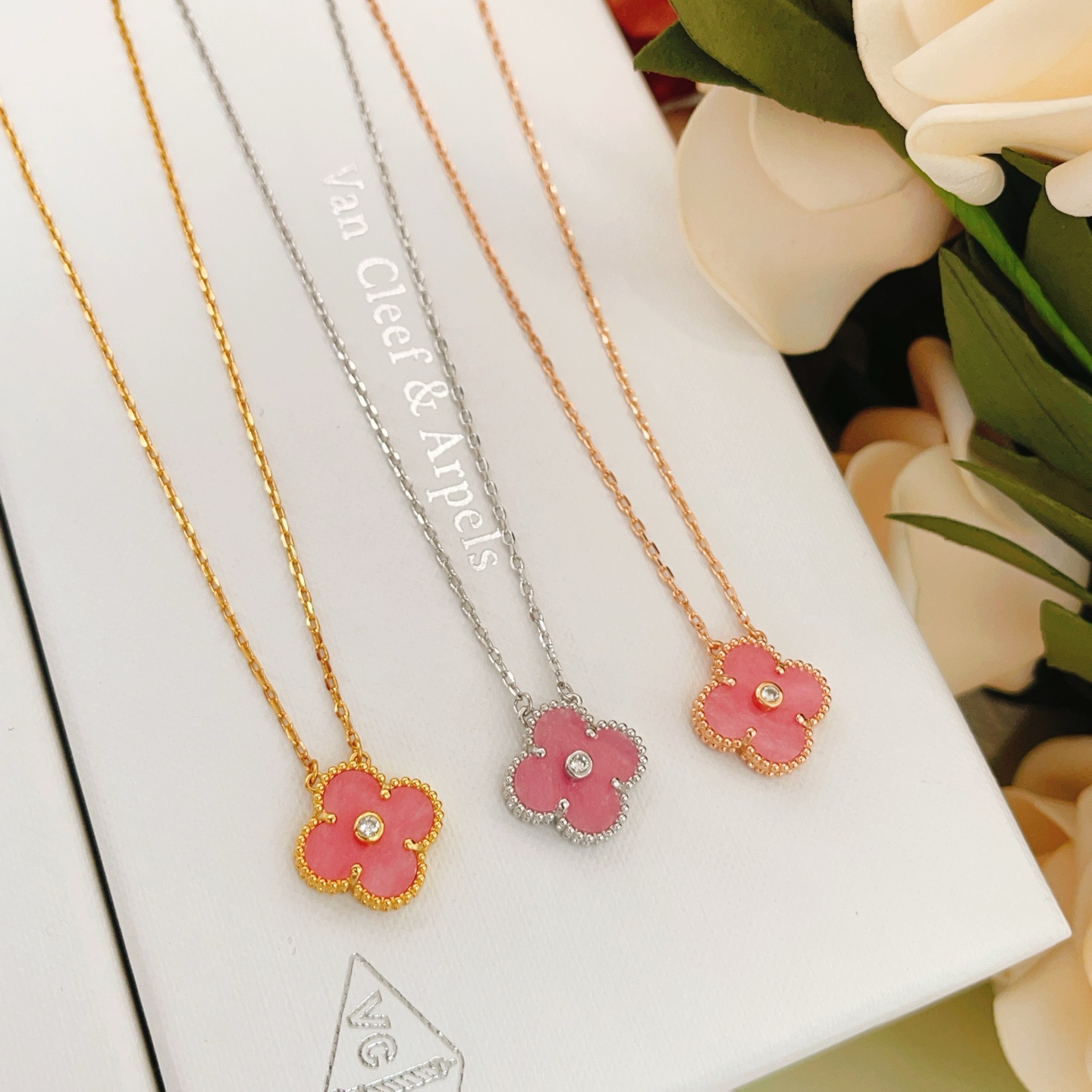 Van Cleef Fashion Necklace