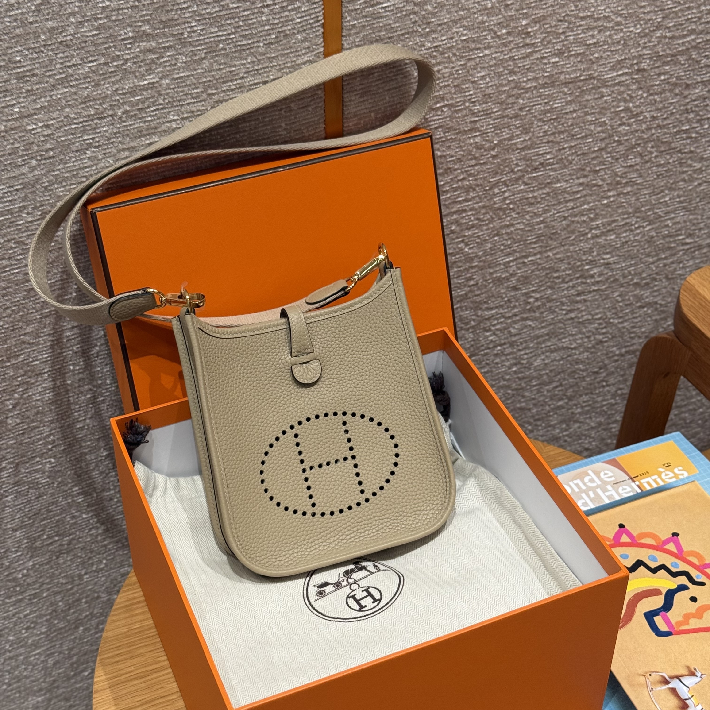 Hermes Trench Clemence Mini Evelyne 16