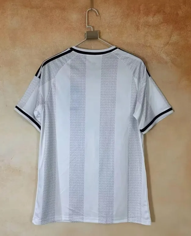 Eintracht Frankfurt Away Jersey Fan Version 26/27