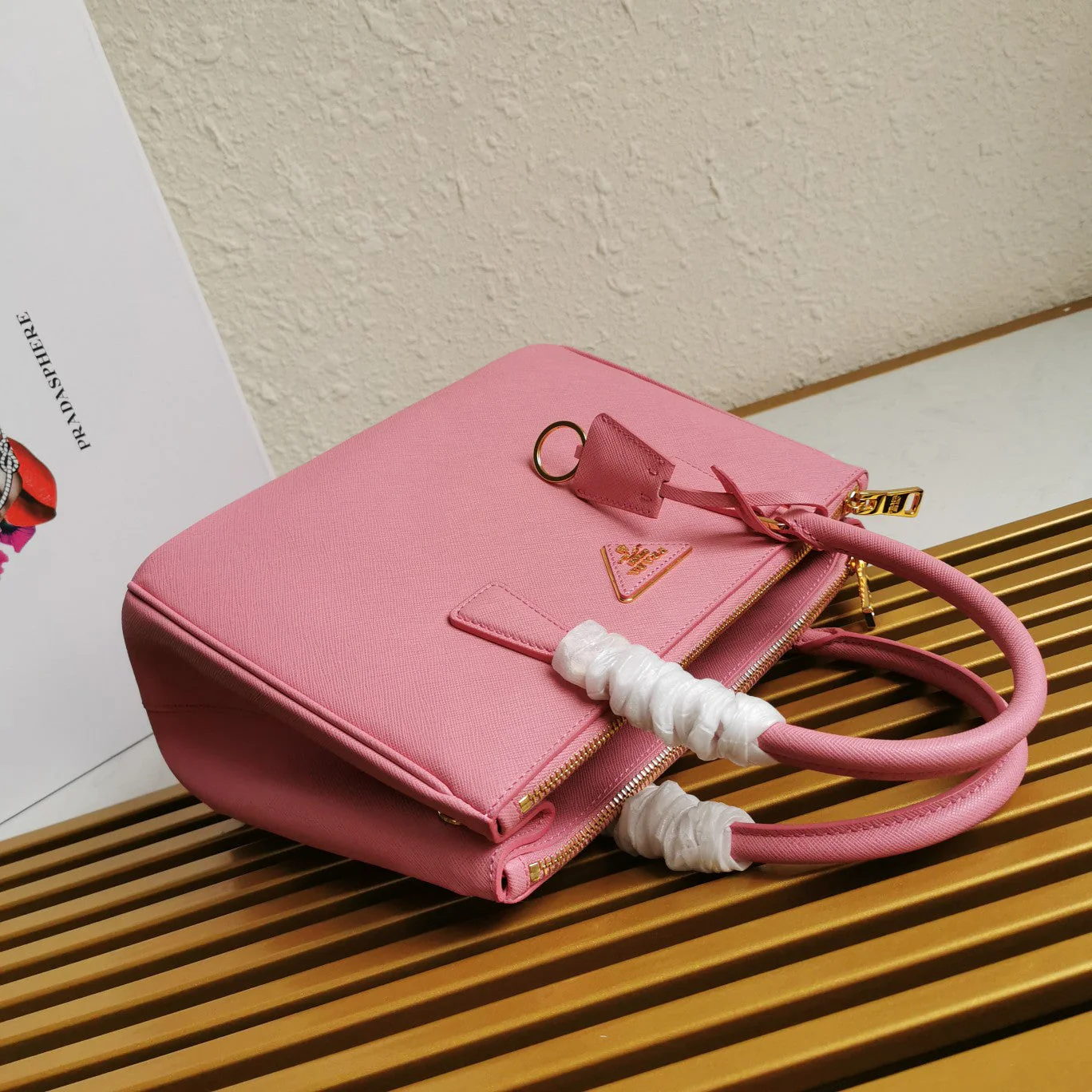 Prada MEDIUM GALLERIA 28 PINK SAFFIANO LEATHER