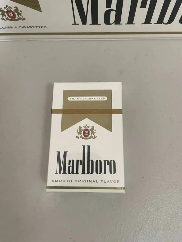 Marlboro (Hard White) US Edition (1 Carton)