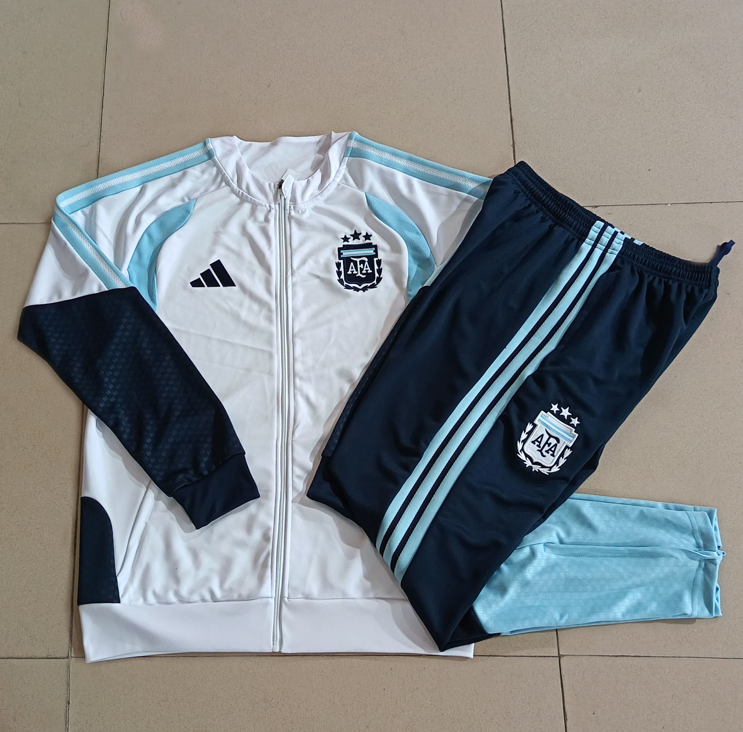 Argentina Kids Training Suit 26/27 | Soc Jersey - Premium Football Jersey