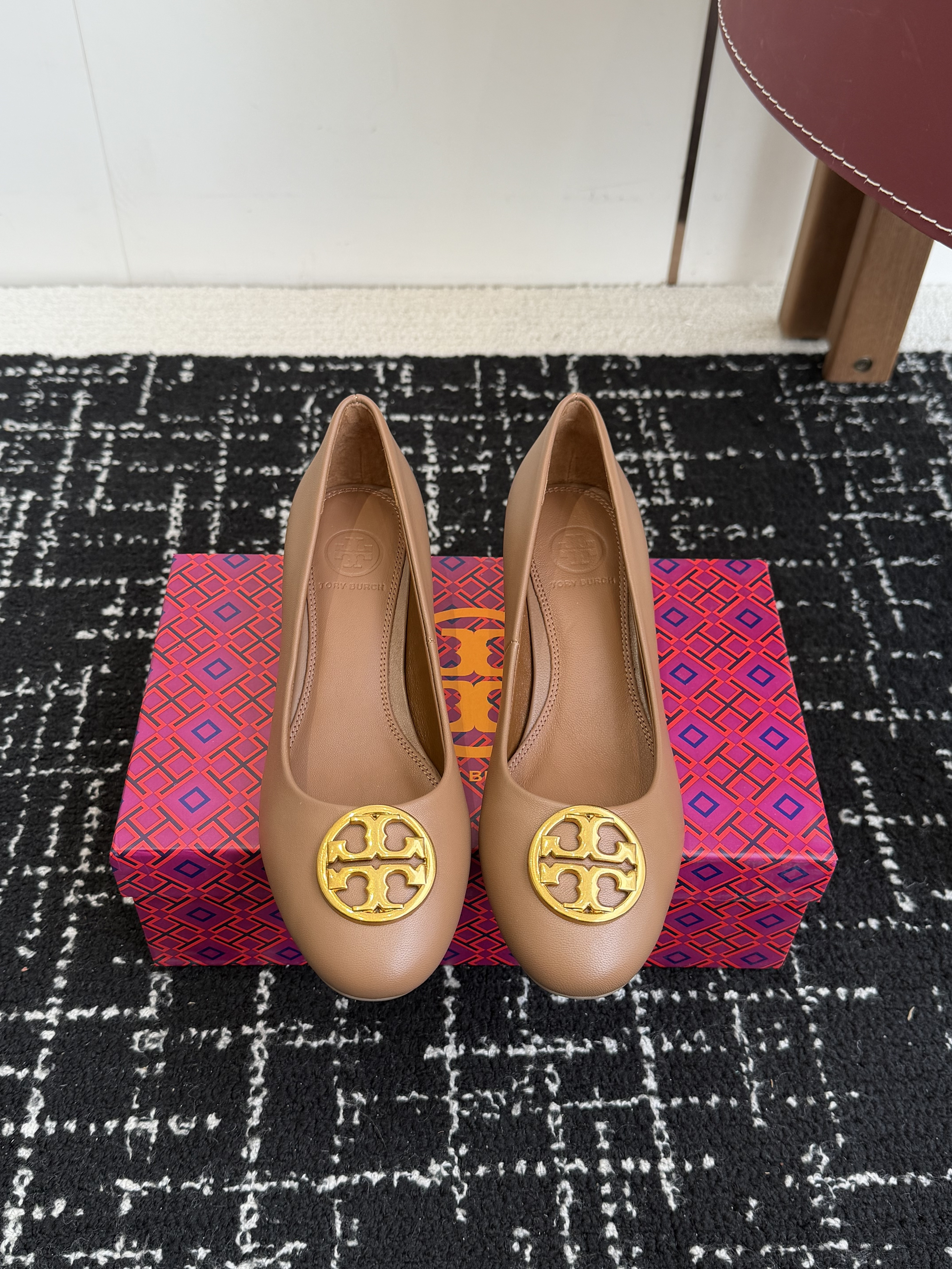 Tory Burch Leather Ballet Pumps