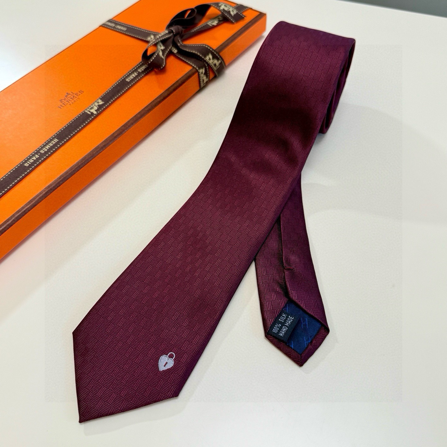 Hermes Men's Neck Tie