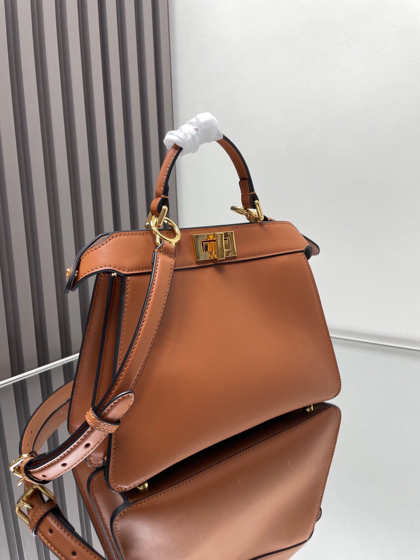 Fendi Iconic Peekaboo ISeeU Medium Leather Bag-Brown