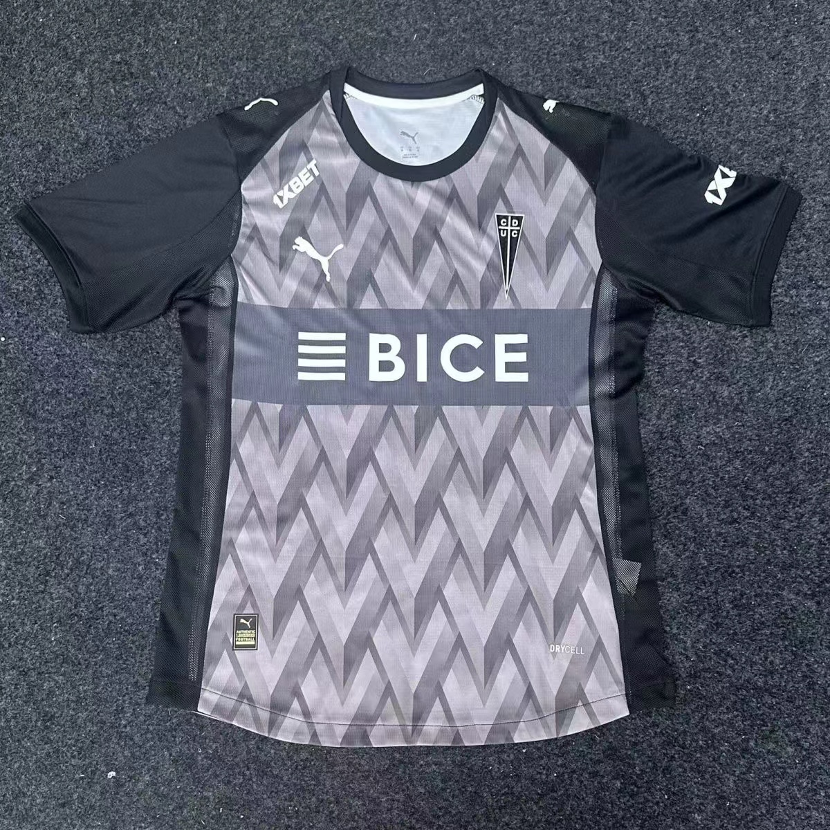 Catholic goalkeeper jersey 26/27