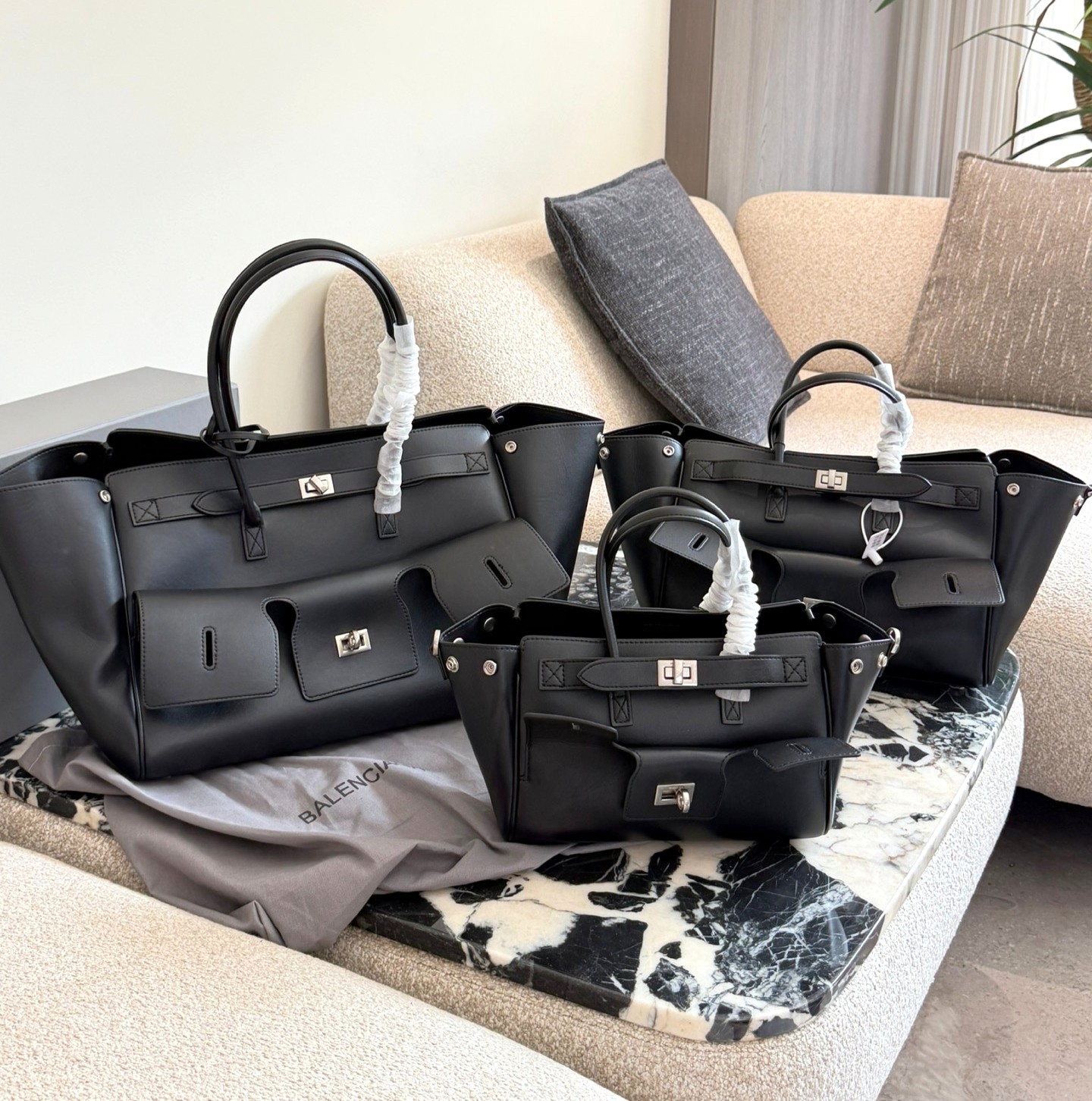 Balenciaga Bel Air Black Silver Smooth Leather Multi-Pocket Flared Side Panels Handle Tote Bag - KAIROO
