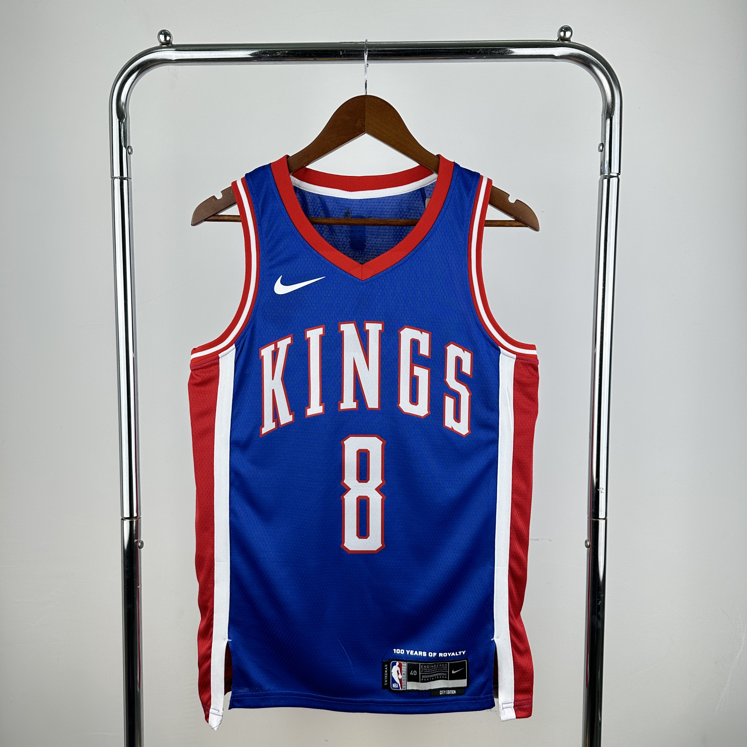 25 SEASON SACRAMENTO KINGS CITY  #8 Lavine