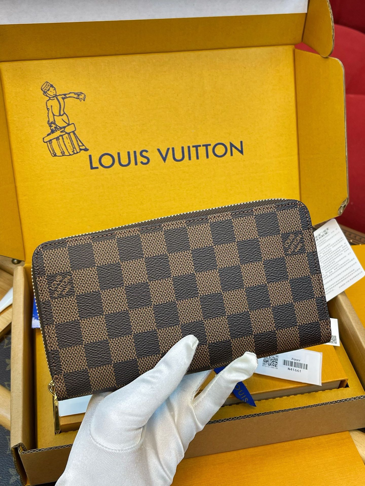 N41661 LV Damier Ebene Zippy Wallet