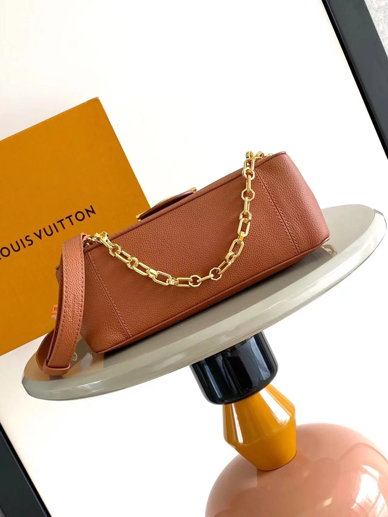 Louis Vuitton LV DAUPHINE SOFT MM 24 IN COGNAC CALFSKIN GOLD HARDWARE
