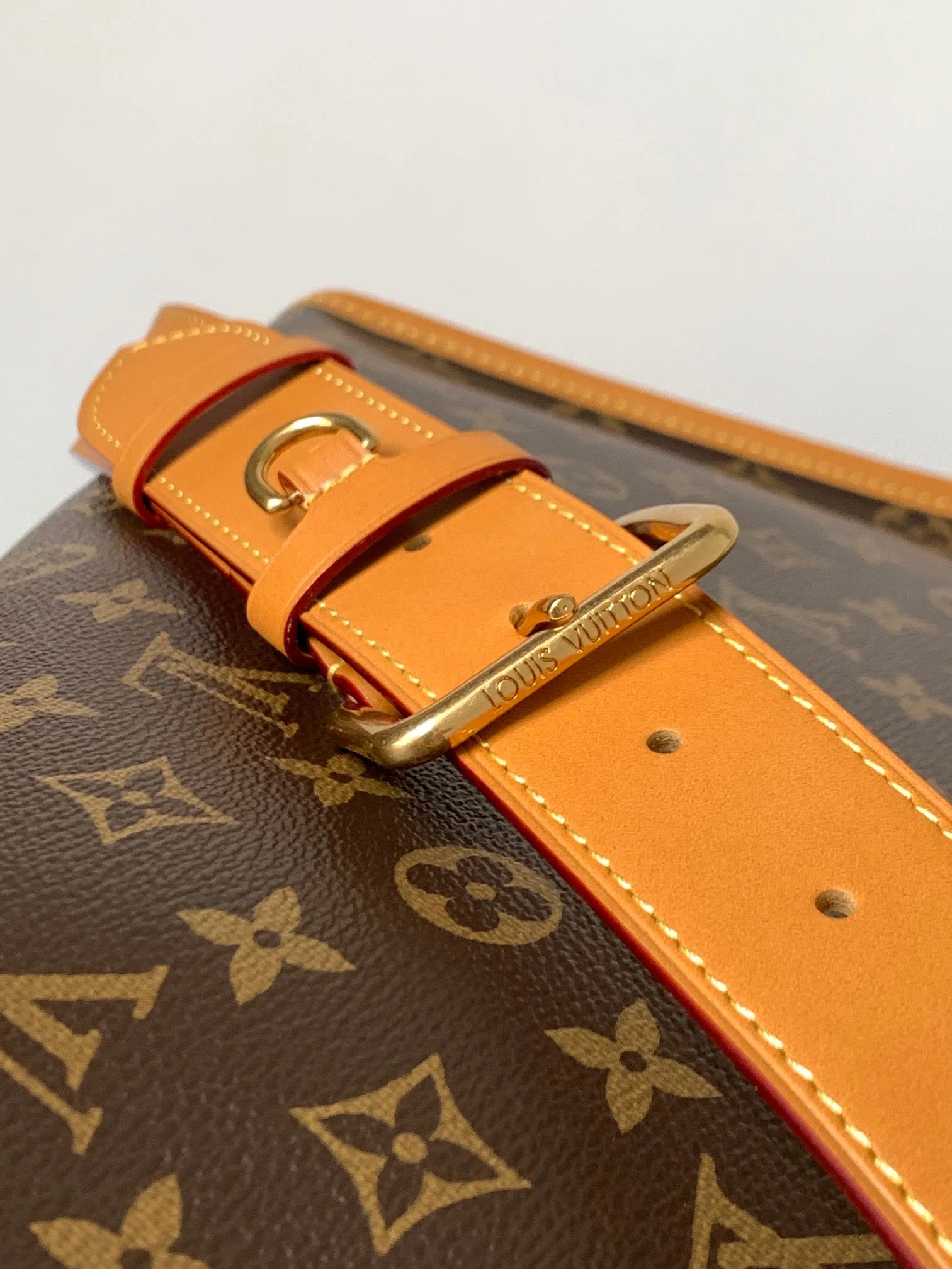 Louis Vuitton LV Satchel Messenger Bag  35.5cm Brown Monogram Canvas & Cowhide