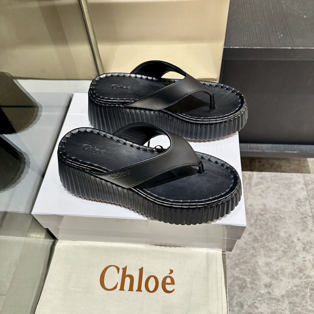 Chloe Nama Wedge Flip-flop