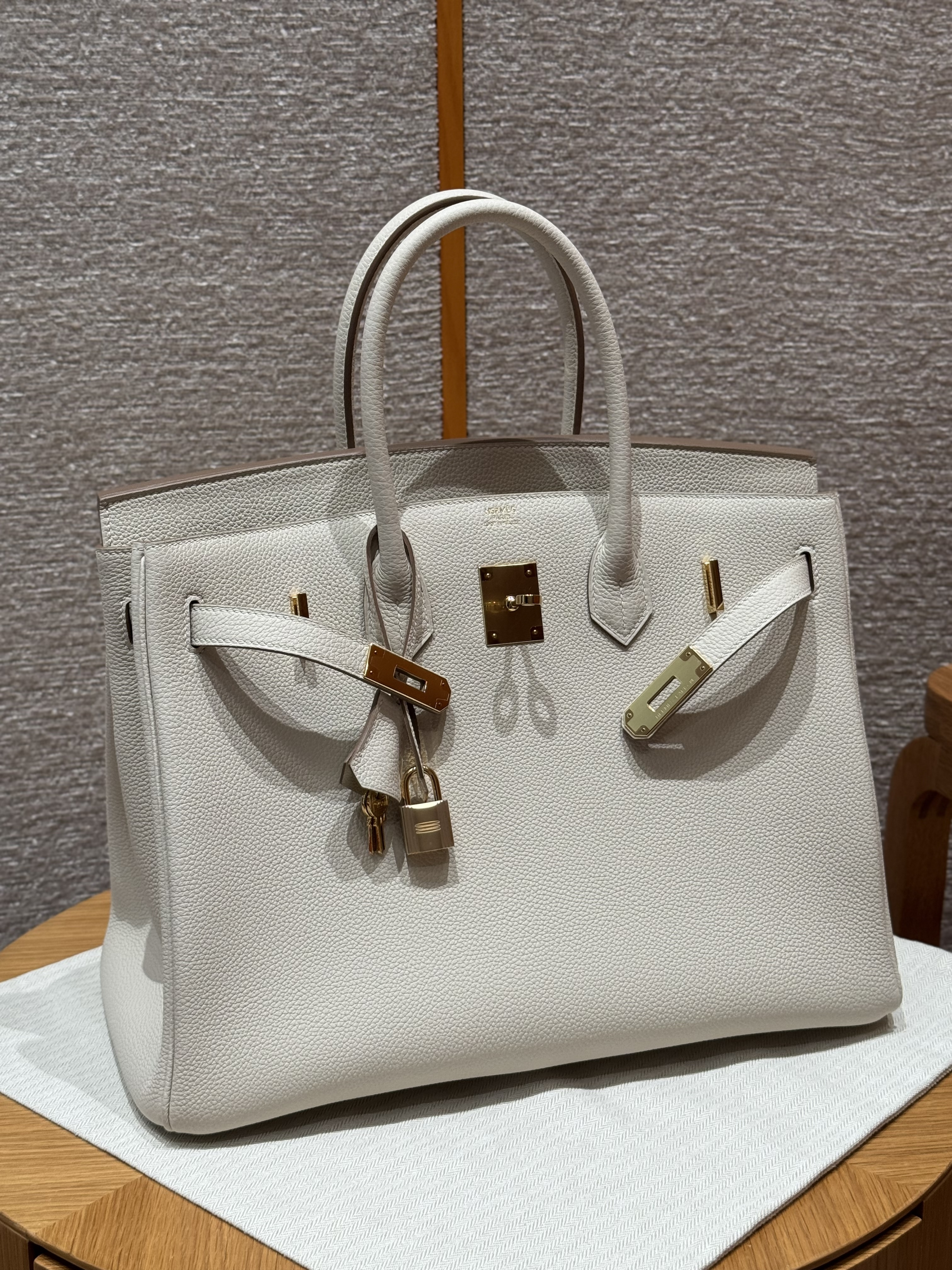 Hermes Craie Togo Birkin 35 Bag