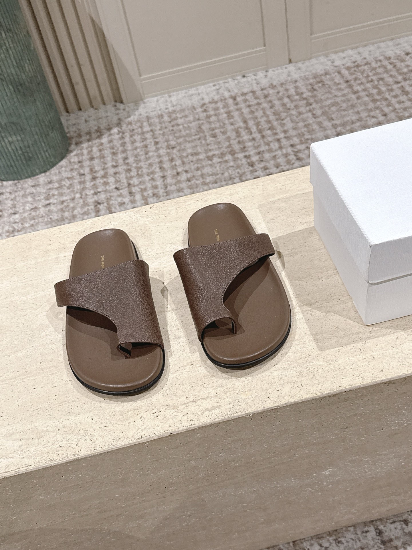 The Row Leather Beach Flip-Flop