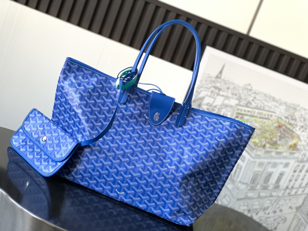 Goyard Saint Louis PM Tote in Sky blue