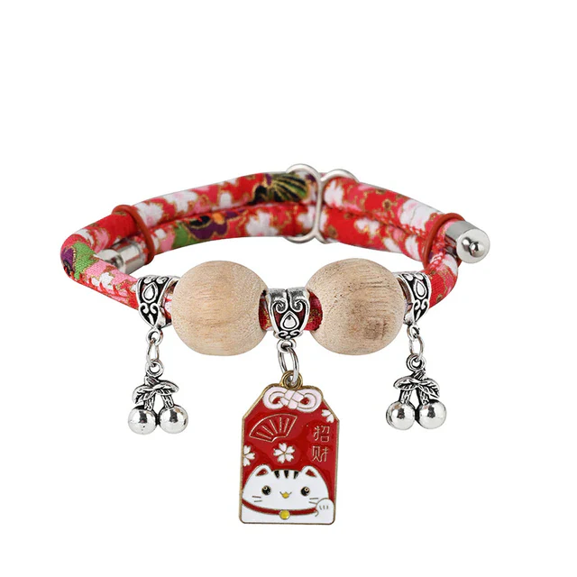 Pet anti flea collar, anti mosquito and insect repellent adjustable collar suitable for large dogs, cats, and external insect re