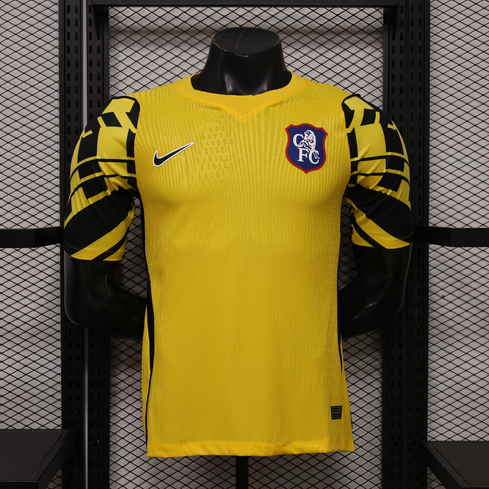 Chelsea Training Jersey Player Version 26/27