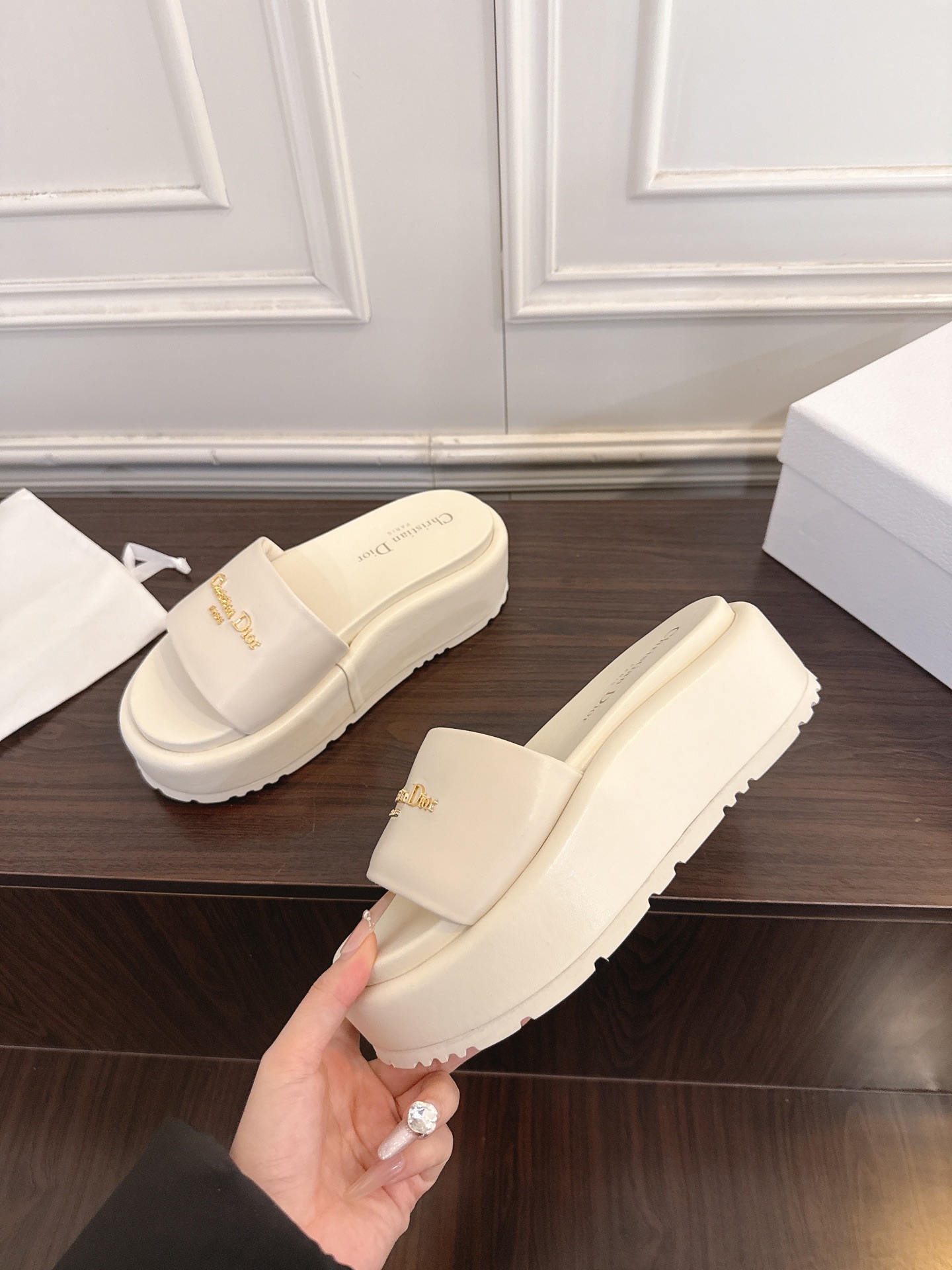 Dior 2026 New Platform Slide