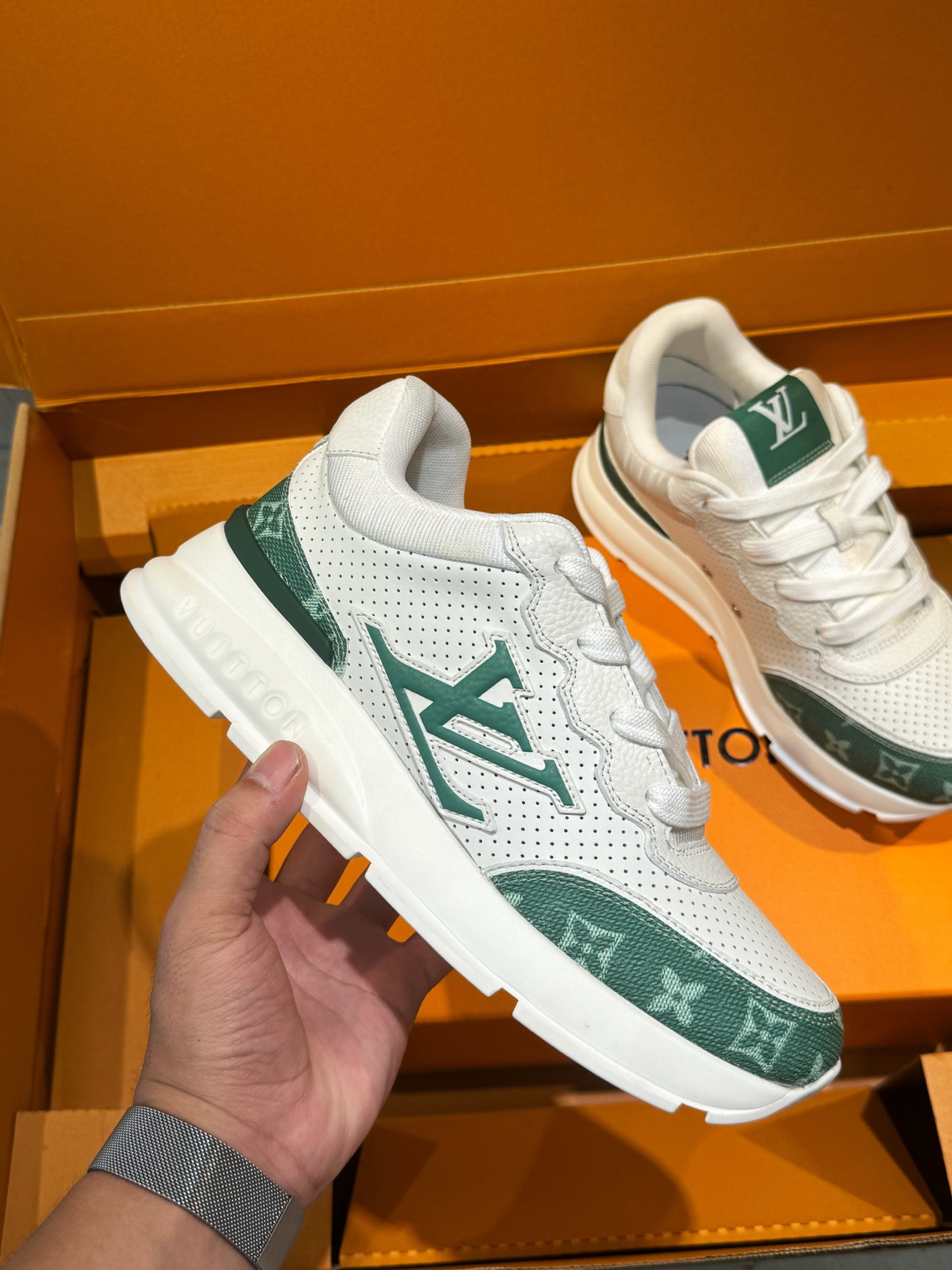 Men's LV Classic Sneaker