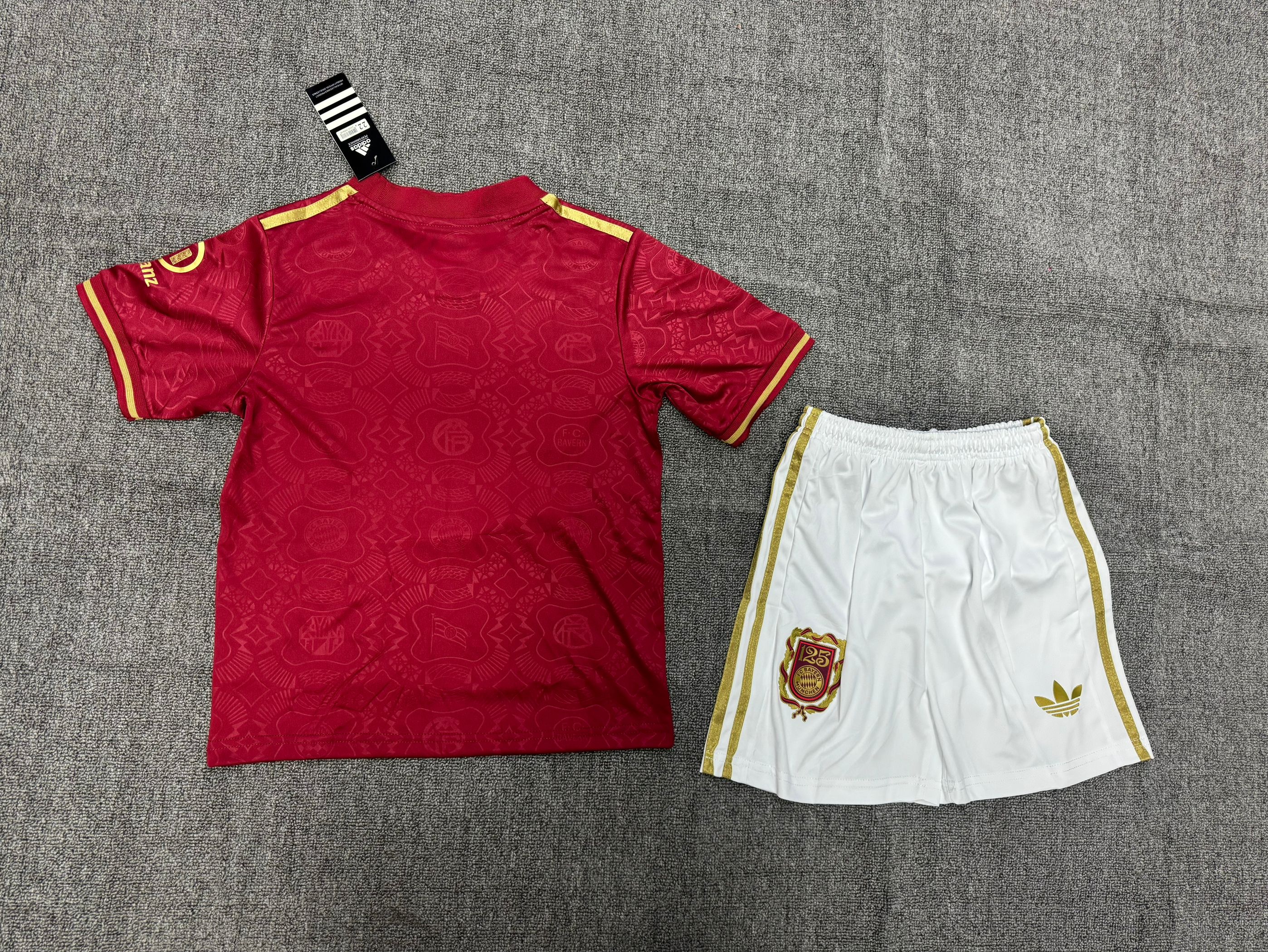 Bayern Munich 125th Anniversary Kids Suit 25/26