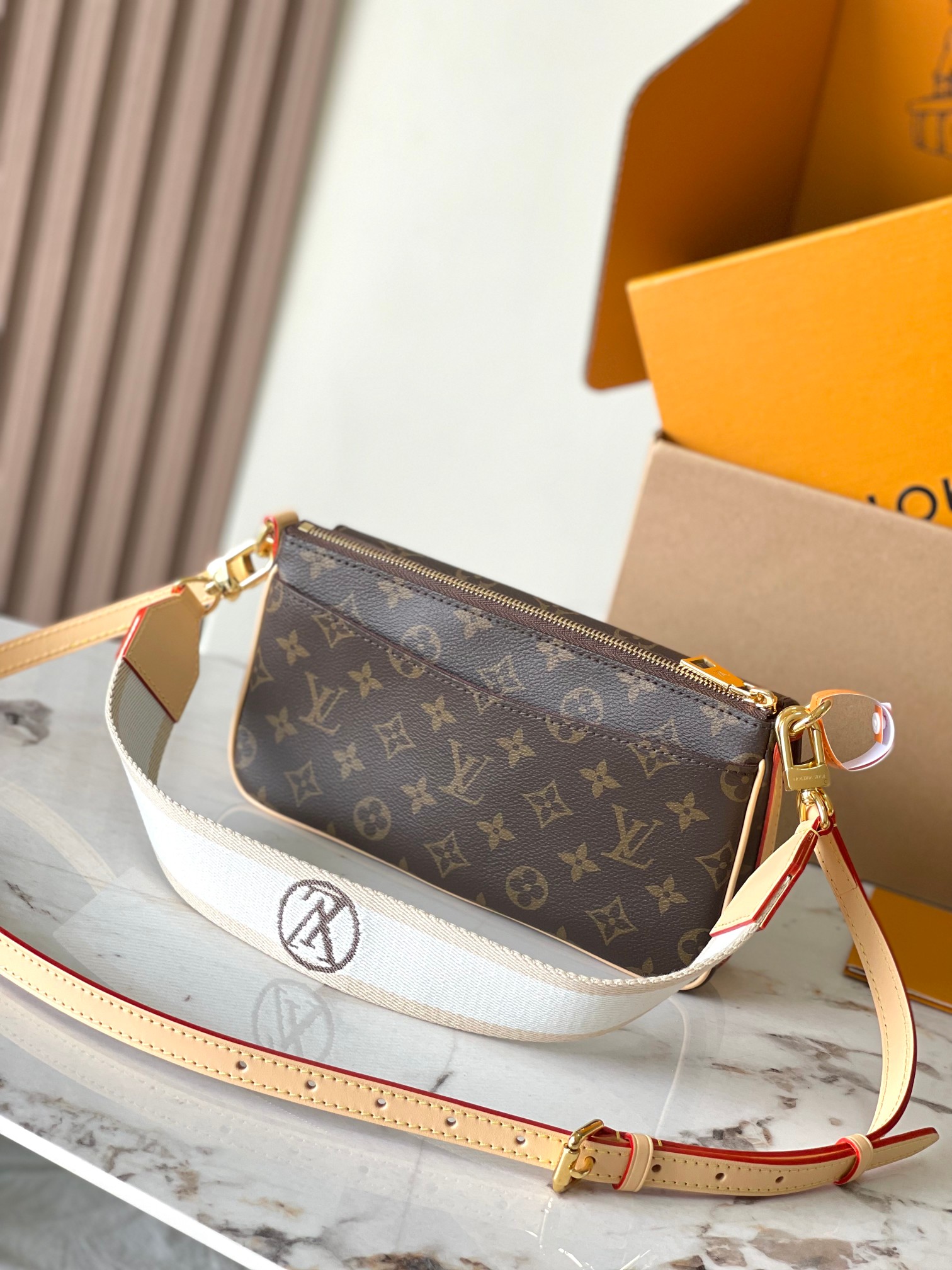 Louis Vuitton LV Bags VIBE MonogramM46999(10A Mirror Version)