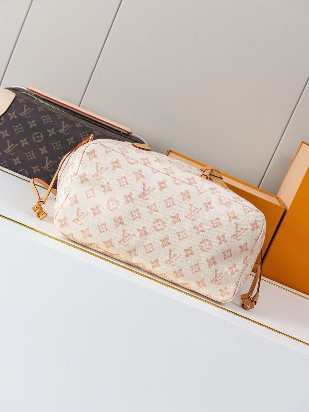 Louis Vuitton LV NEVERFULL Bags