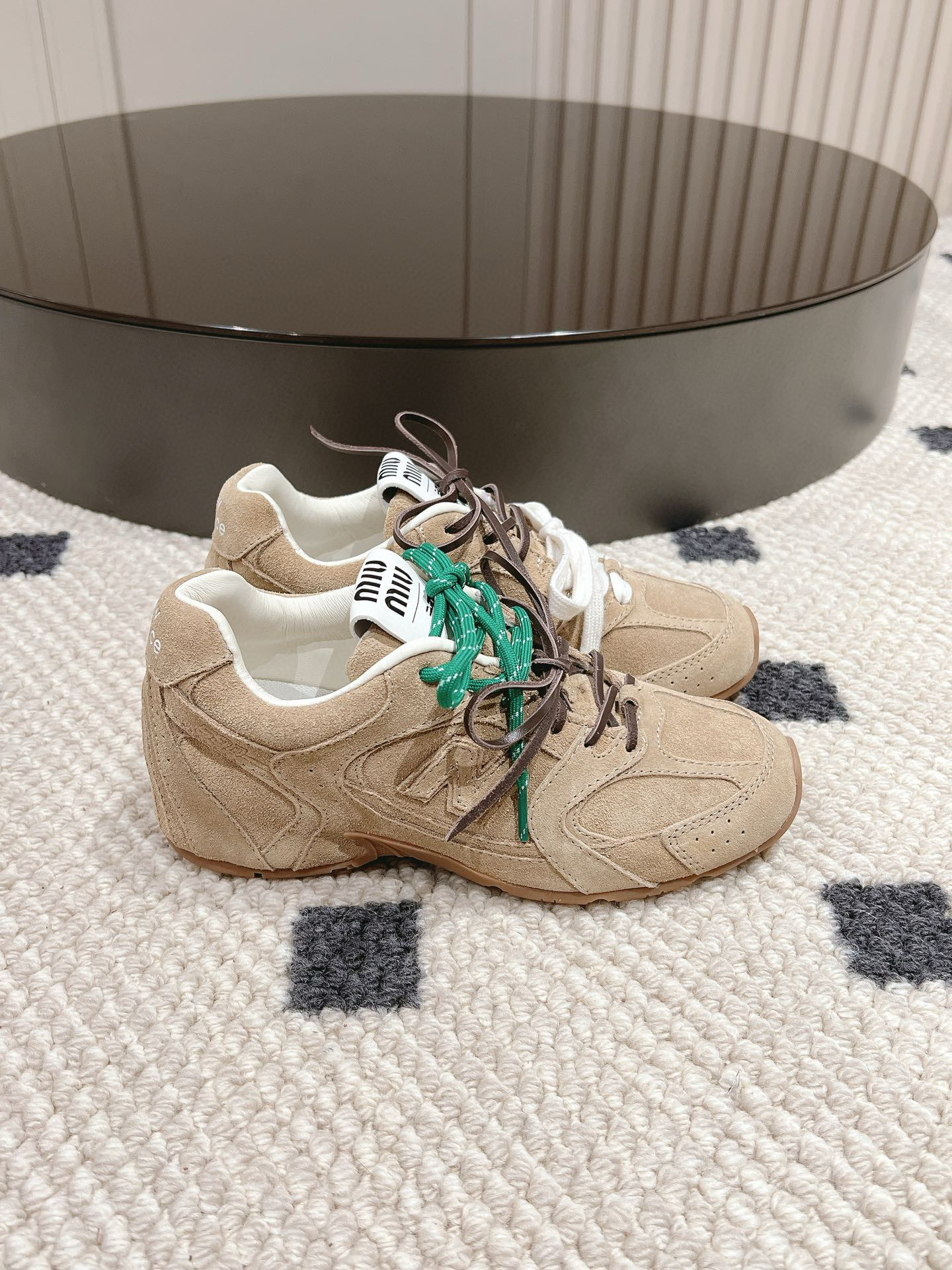 New Balance X Miu Miu Sneaker