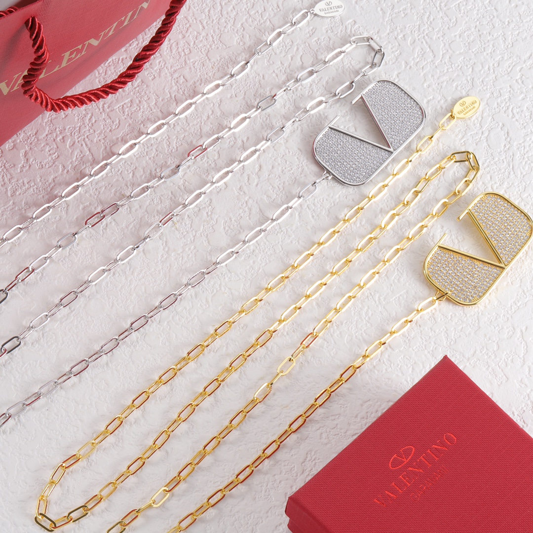 Valentino Garavani Metal Crystal VLogo Signature Long Link Chain Necklaces &  Waist Chain Belts - KAIROO