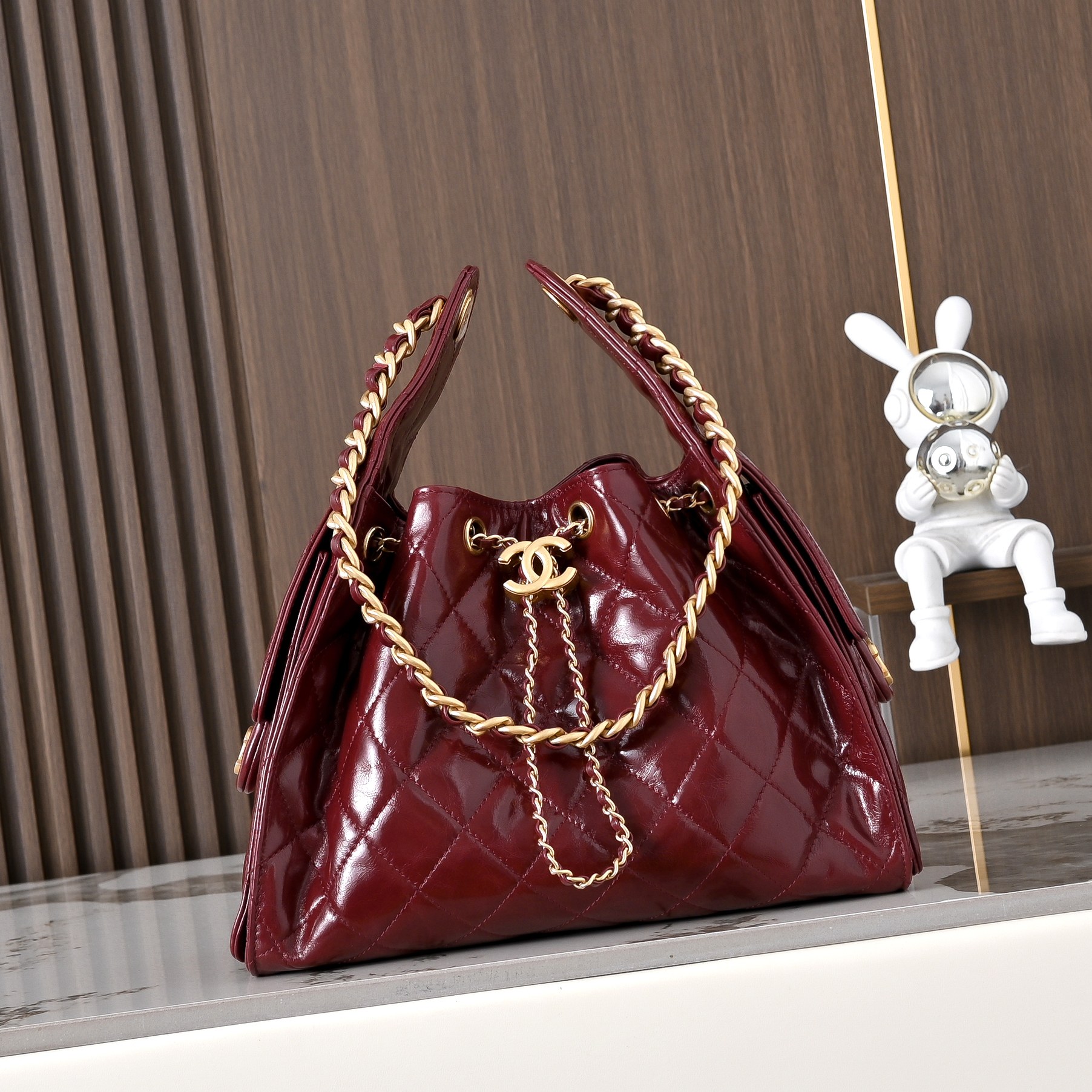 Chanel 25 Small Hobo Bag in Burgundy Shiny Calfskin  AS5293