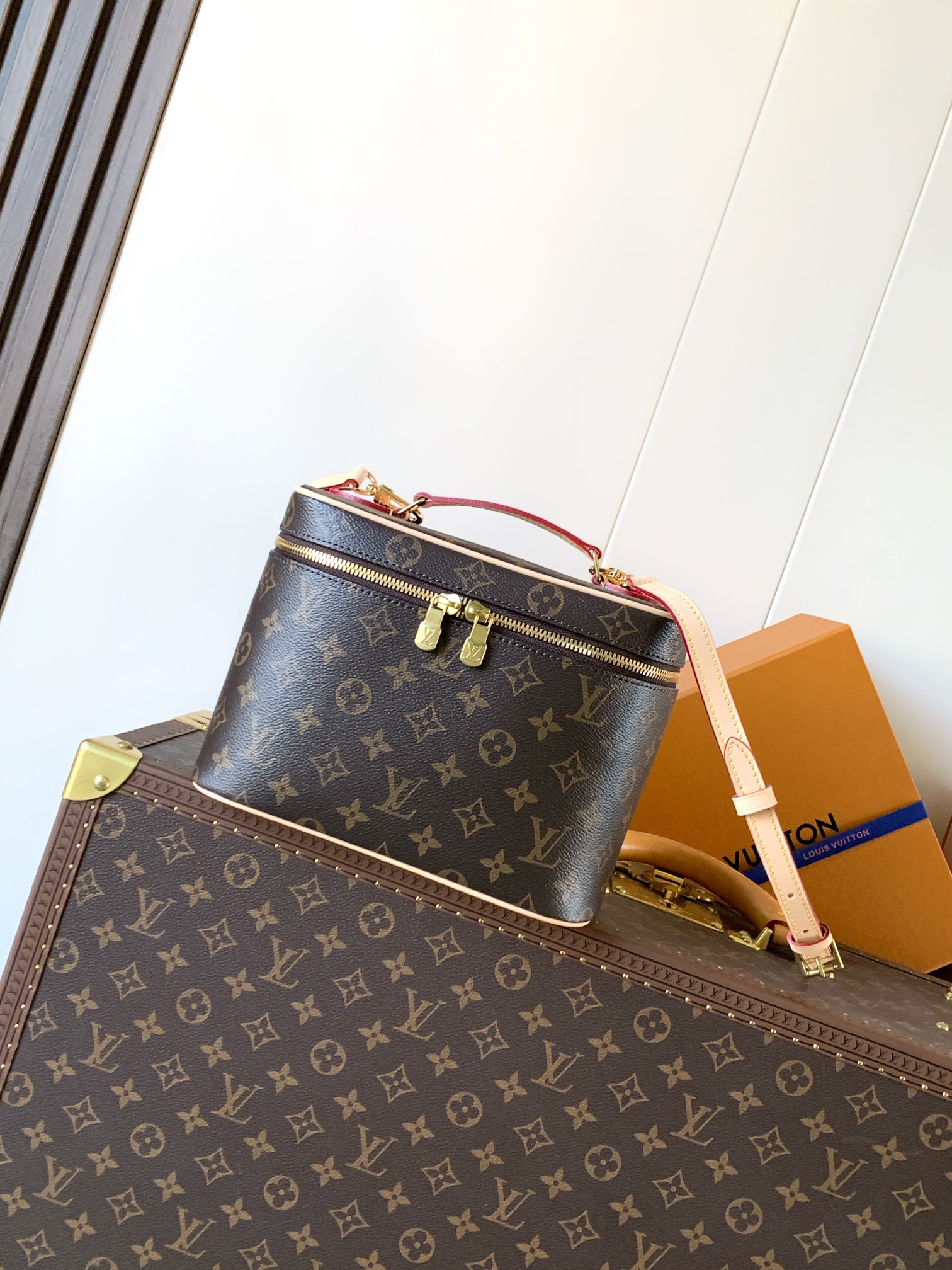 M42265 LV Nice BB vanity case In Monogram Canvas