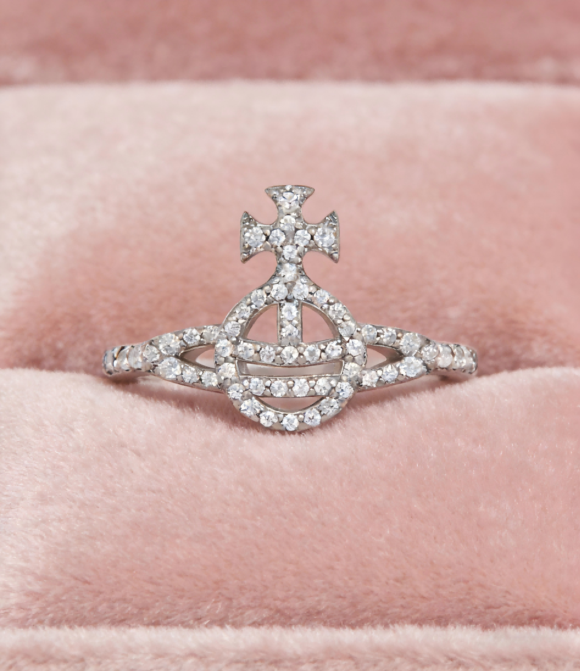 2026 New Vivienne Westwood Crystal Saturn Orb Ring for Women, Silver Tone Pavé Design, Trendy Y2K Aesthetic Statement Jewelry